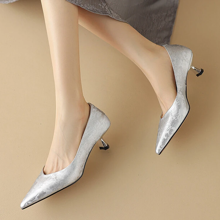 牛皮4.5cm33-43码新中式一脚蹬懒人鞋中跟细跟国风尖头气质单鞋女