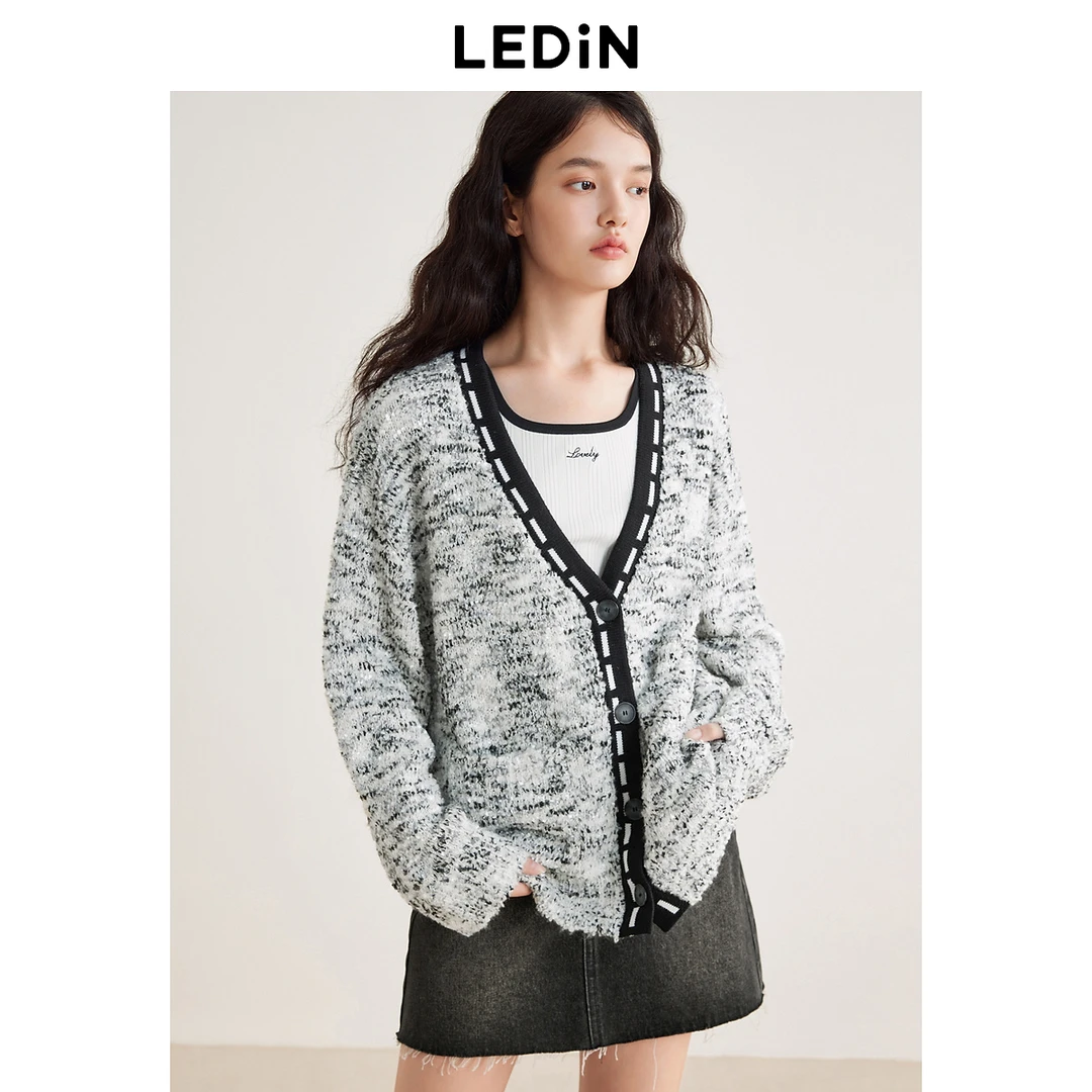 乐町V领宽松开衫