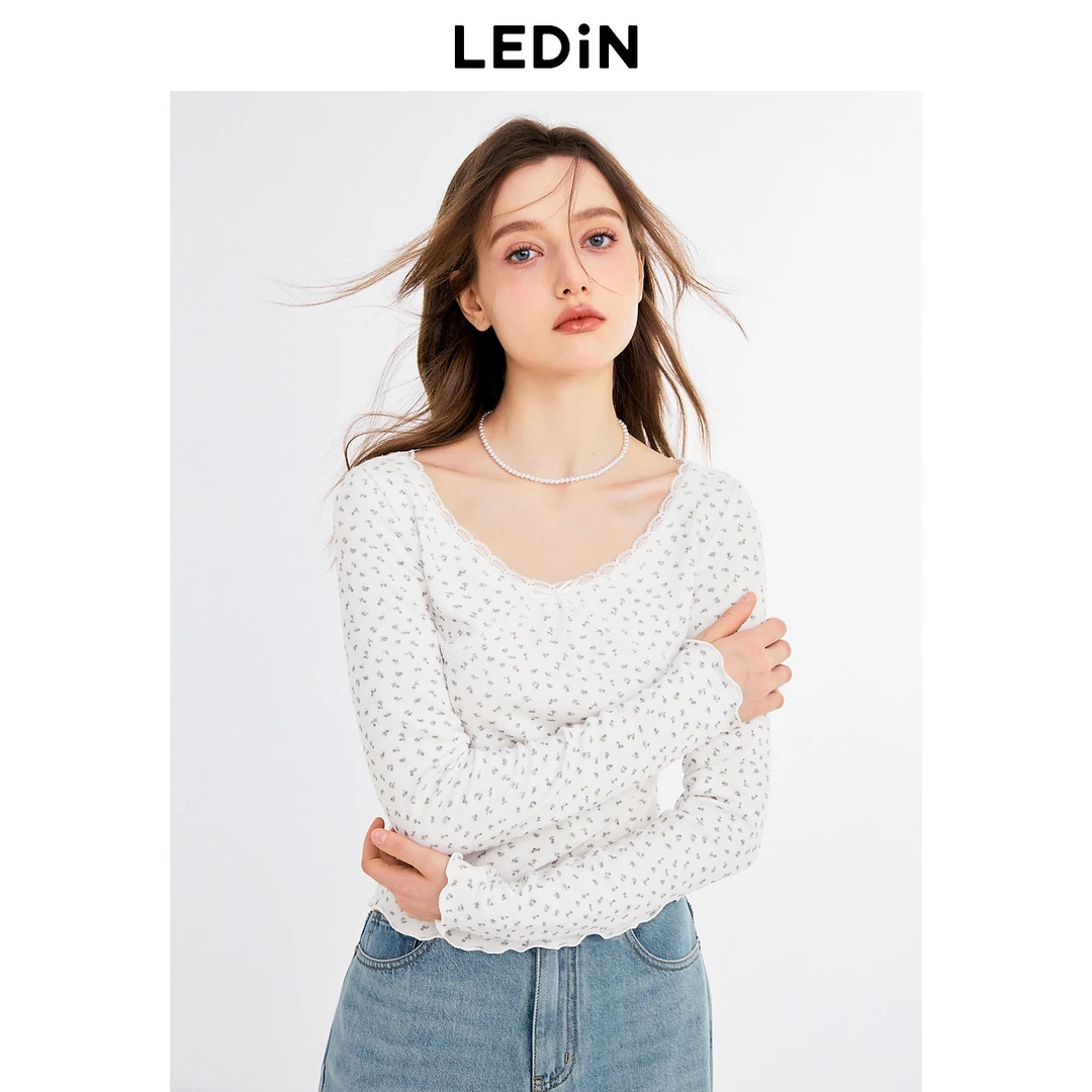 乐町碎花v领长袖T恤1934