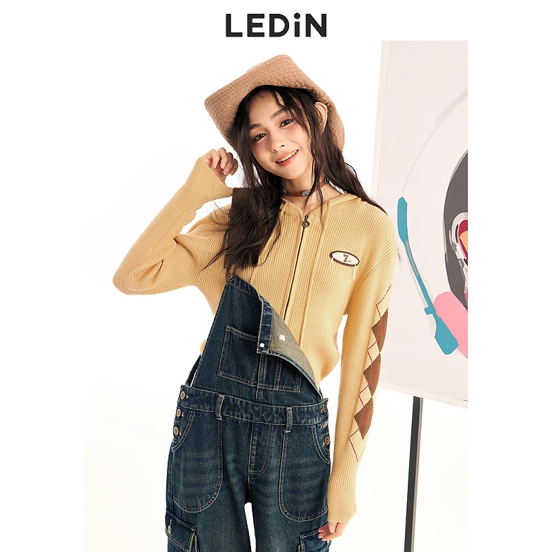 乐町连帽修身开衫1693