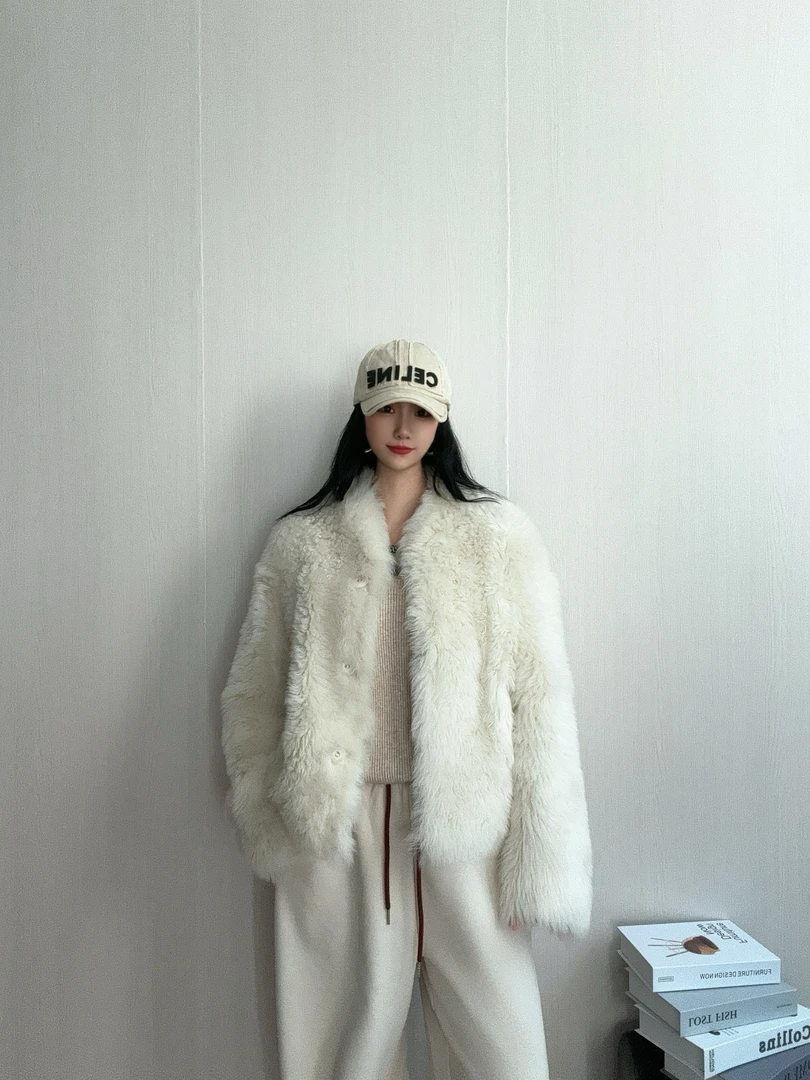 【鱼桃】托斯卡纳皮毛一体2024冬季新款卷毛两面可穿真皮羊羔毛外套