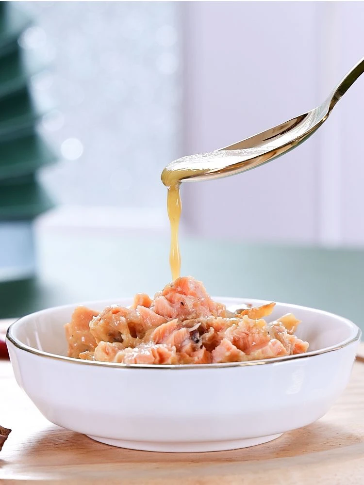 芥末三文鱼蔬菜沙拉罐头原装进口拉脱维亚西餐料理即食品/盒170g