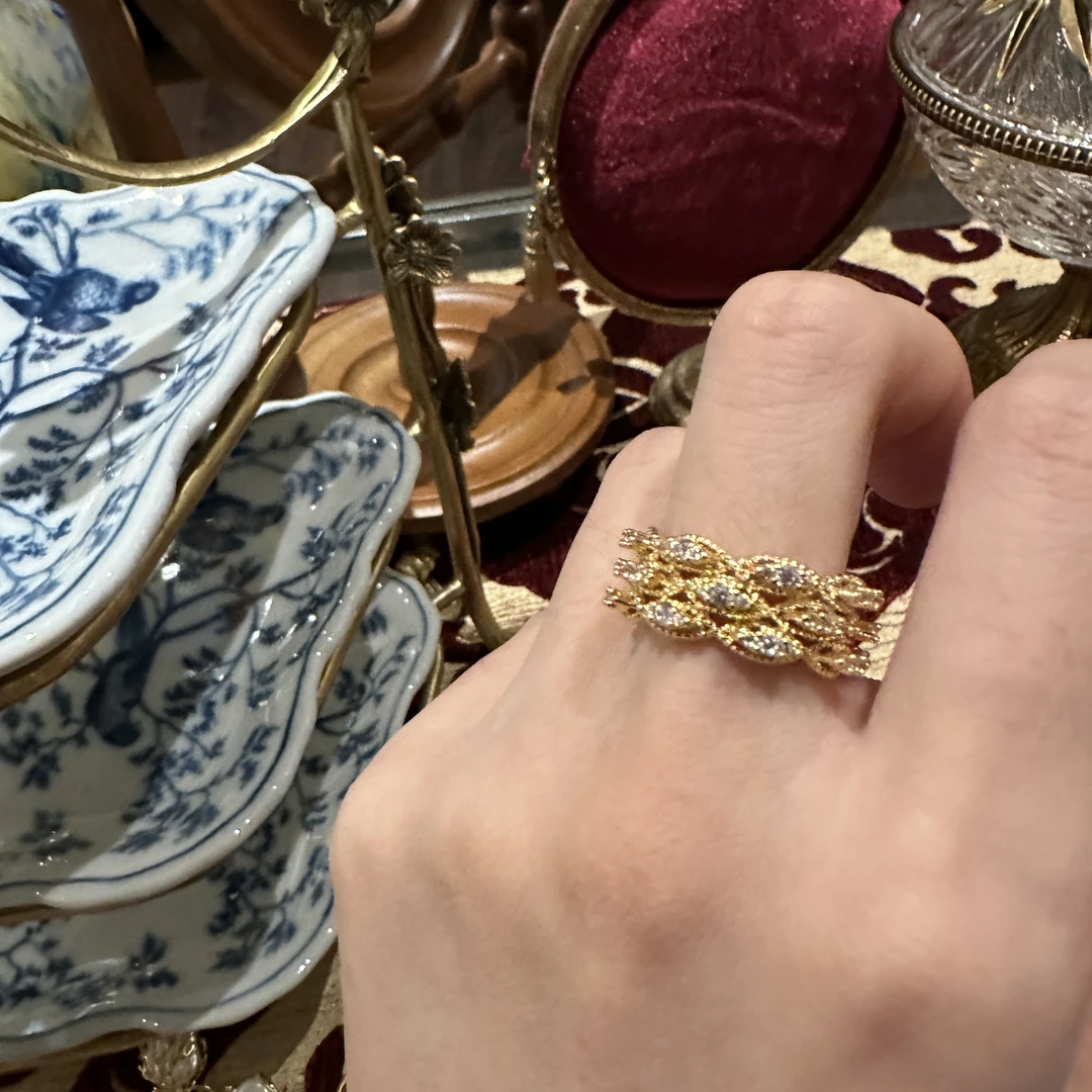 铜合金仿水晶戒指 【2999】真的太美了意产织锦工艺殿藏