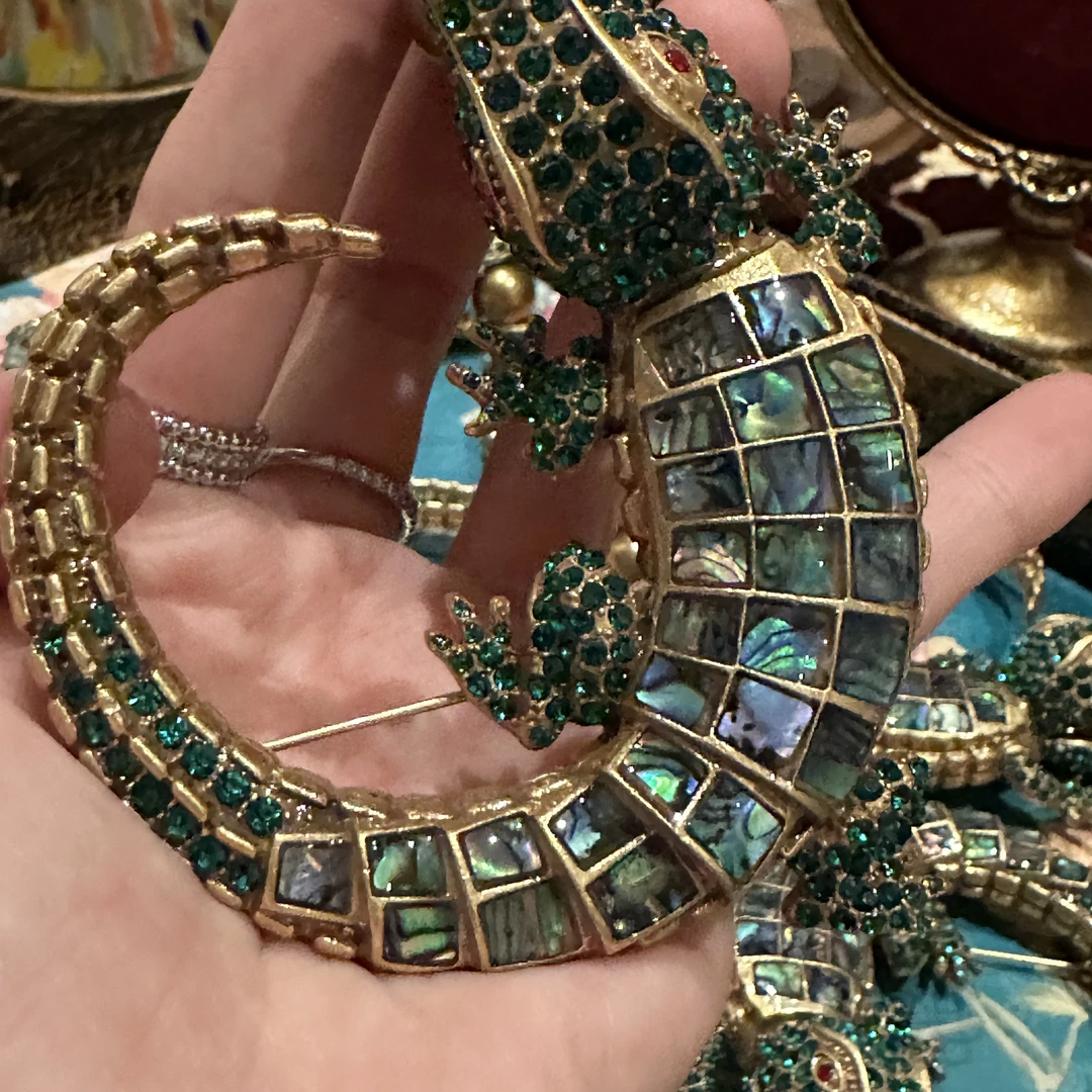 铜合金仿水晶胸针 【2430】周年珍藏英｜经典原标克拉款CrownFrett