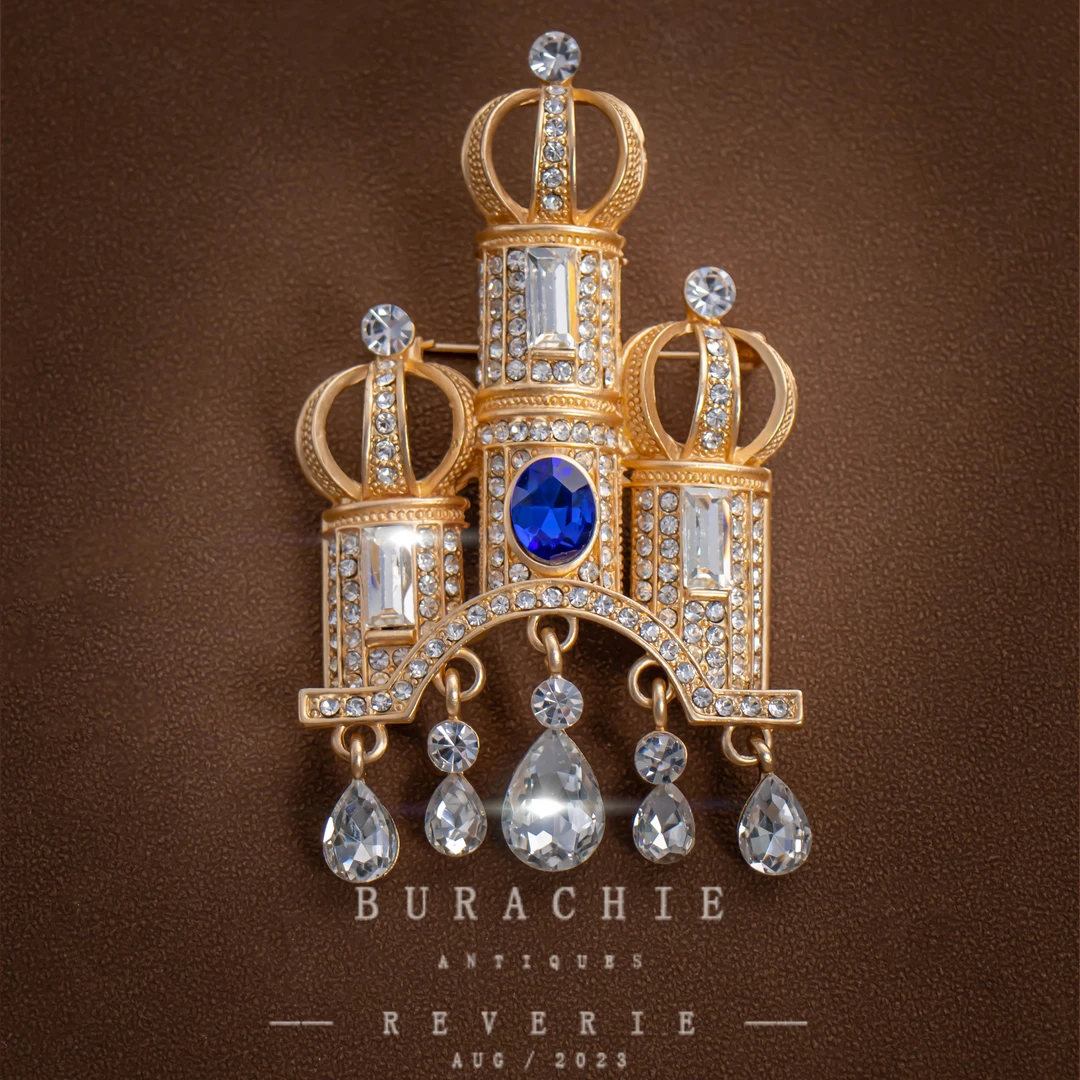 铜合金仿水晶胸针 【7062】「 雷克雅末克」充满意境施华浴蓝柏俪城堡