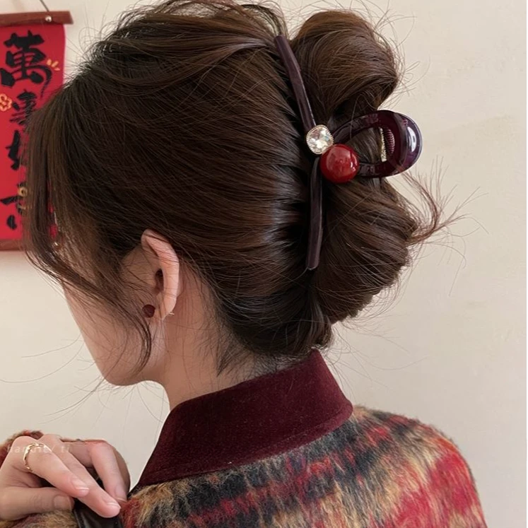 亚克力大号抓夹女红色珍珠高级感鲨鱼夹后脑勺发夹头饰适合发量多