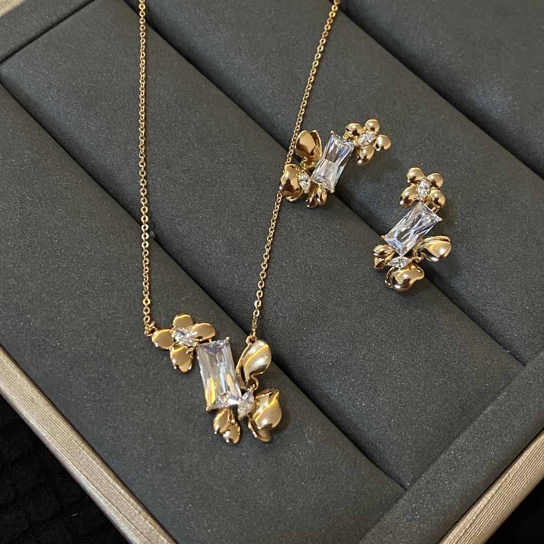 钛钢锆石项链 iLaruN新款红金色项链耳钉