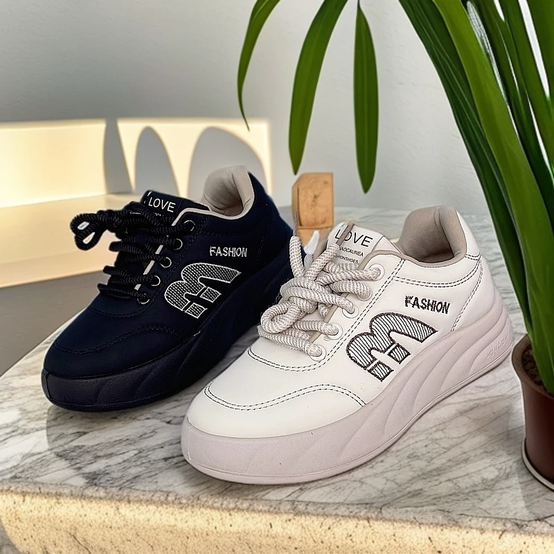 老北京布鞋冬季加厚款加里布超轻防水休闲舒适时尚百搭透气