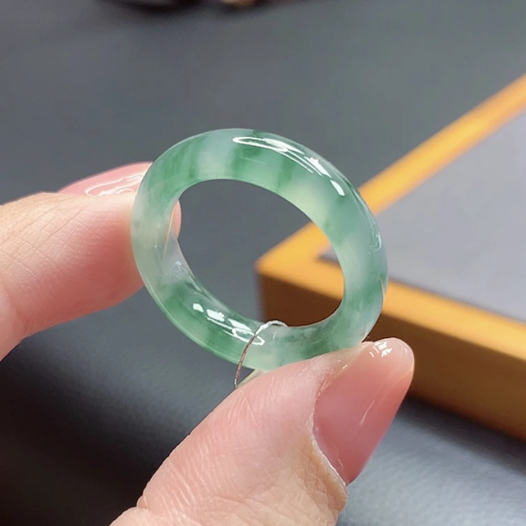 18-19号圈口缅甸天然A货翡翠冰起胶飘花戒指