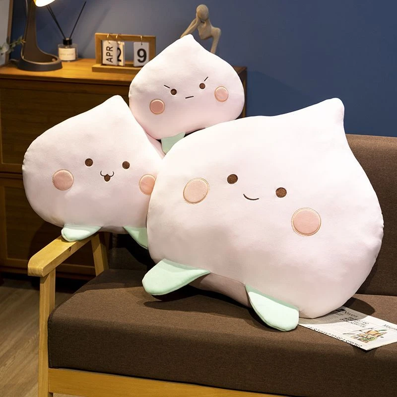 可爱桃子抱枕毛绒玩具水蜜桃玩偶卧室沙发靠垫办公室午休枕送女友