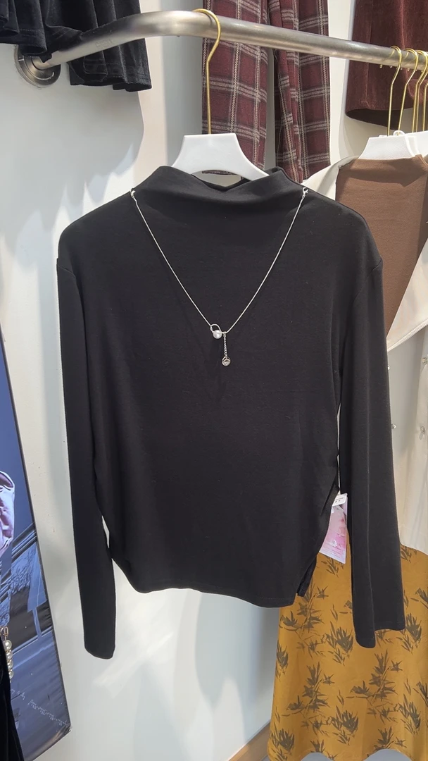 秋季半高领长袖T恤女不规则设计显瘦内搭打底衫上衣