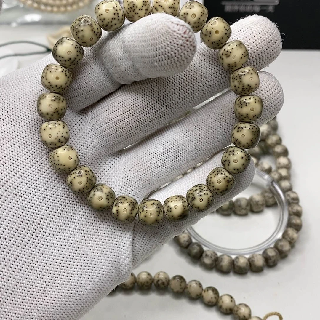 星月菩提吊坠9×8绿包白针尖星