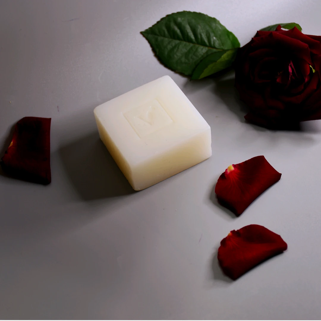 VJT手工皂蚕丝皂蜂蜜皂薄荷皂竹炭皂