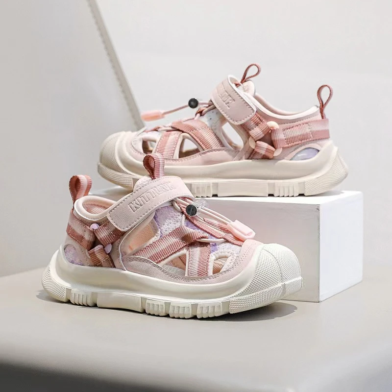 女童凉鞋2025新款包头夏季软底儿童运动防滑男童休闲沙滩洞洞凉鞋