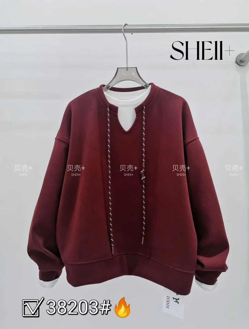 YANGZI新款V领卫衣