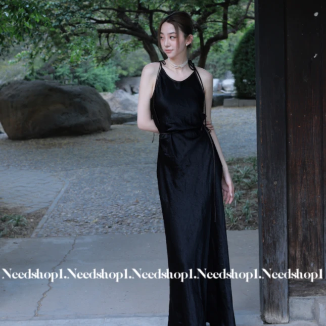 【NeedShop1】黑色醋酸收腰吊带连衣裙