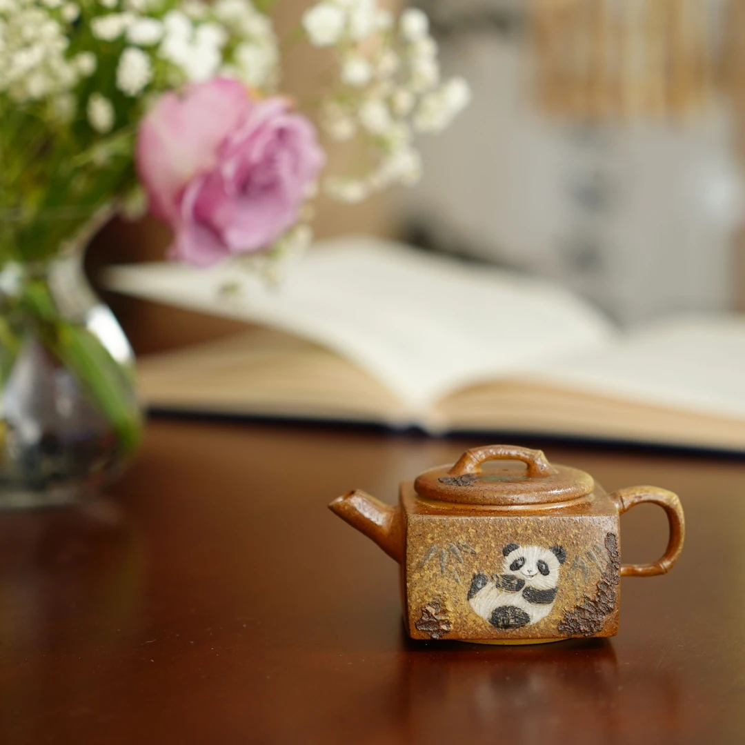 大碗茶器【盖世英熊·四方壶】宜兴原矿紫砂黄段手工柴烧四方壶70cc