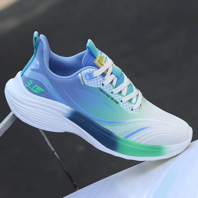 男士软底跑步鞋超轻运动鞋皮面防水跑步鞋防滑弹力减震旅游鞋子