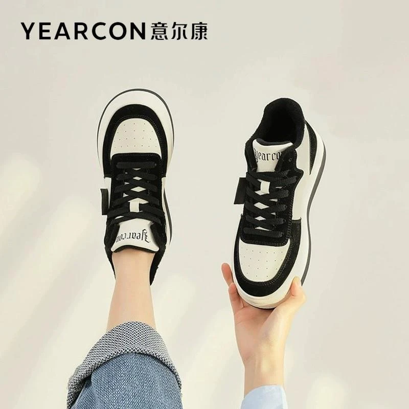 意尔康高帮板鞋女鞋冬季2025新款女式黑白熊猫厚底百搭运动小白鞋