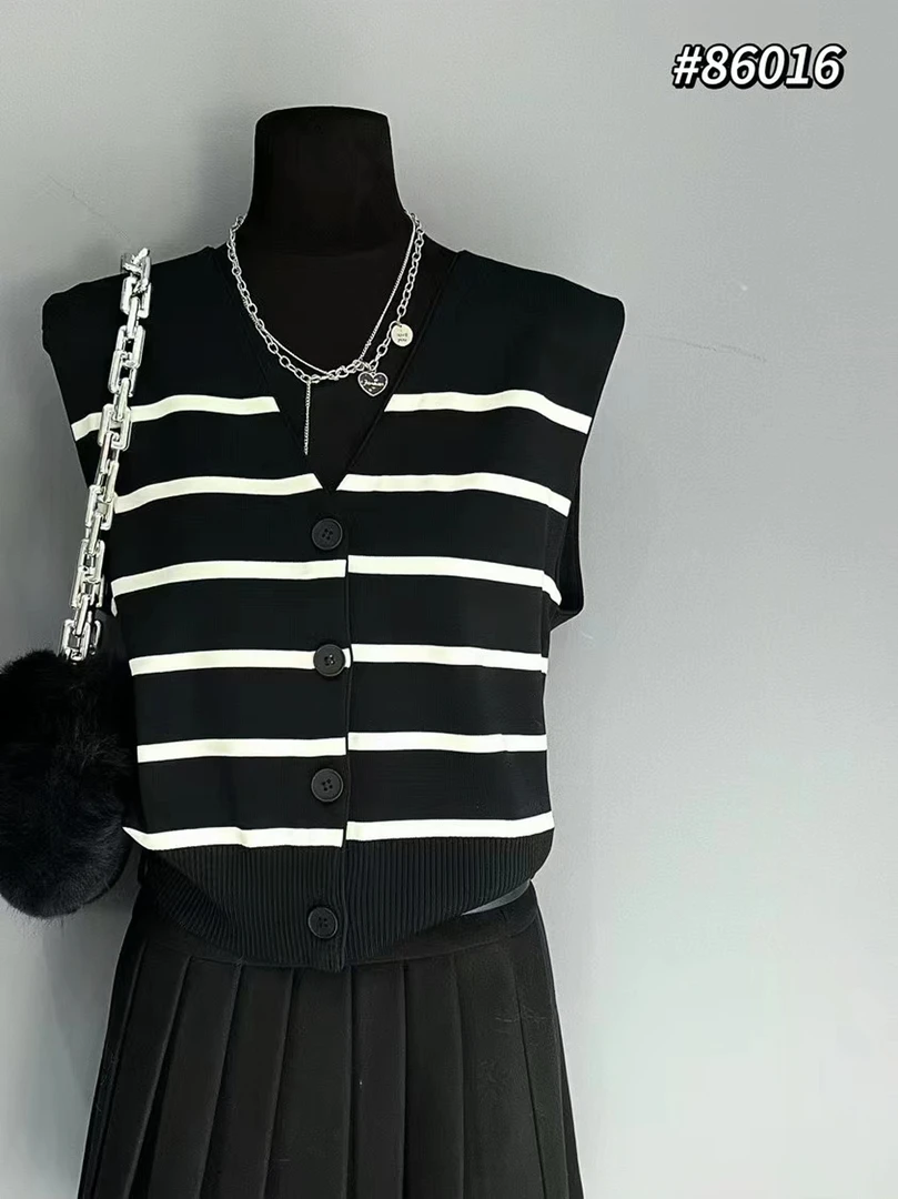 86016 条纹马甲外穿打底显瘦百搭上衣