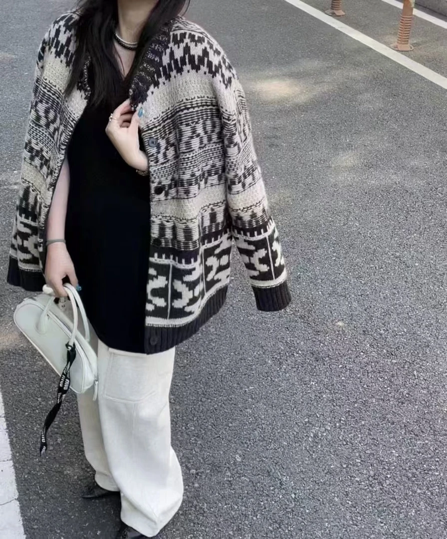 怿辰2店【李公子1-18】（300-399）时尚针织衫