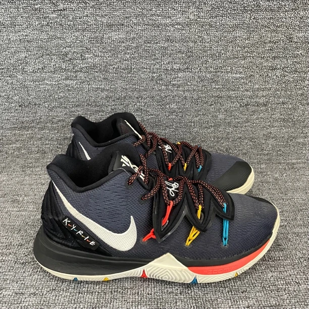 42码 欧文5 老友记 无原盒 二手篮球鞋 公价2399