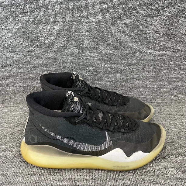 44.5码 kd12 黑白 无原盒 二手篮球鞋 公价2899