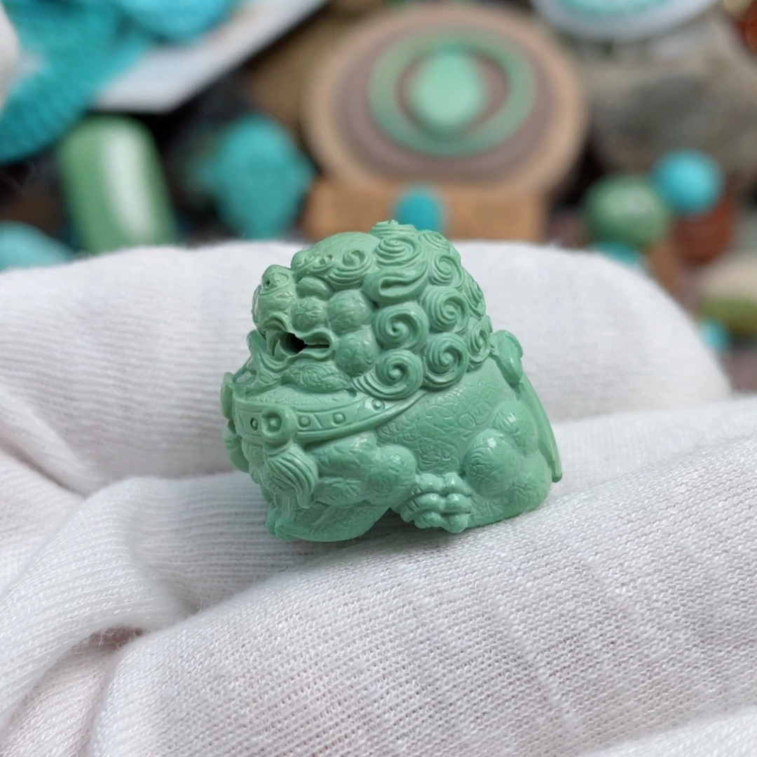 绿松石珠宝奇石18K金镶嵌