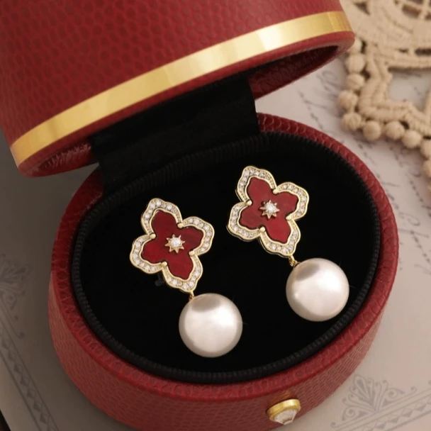 铜合金合成锆石耳饰 红色富贵花耳环