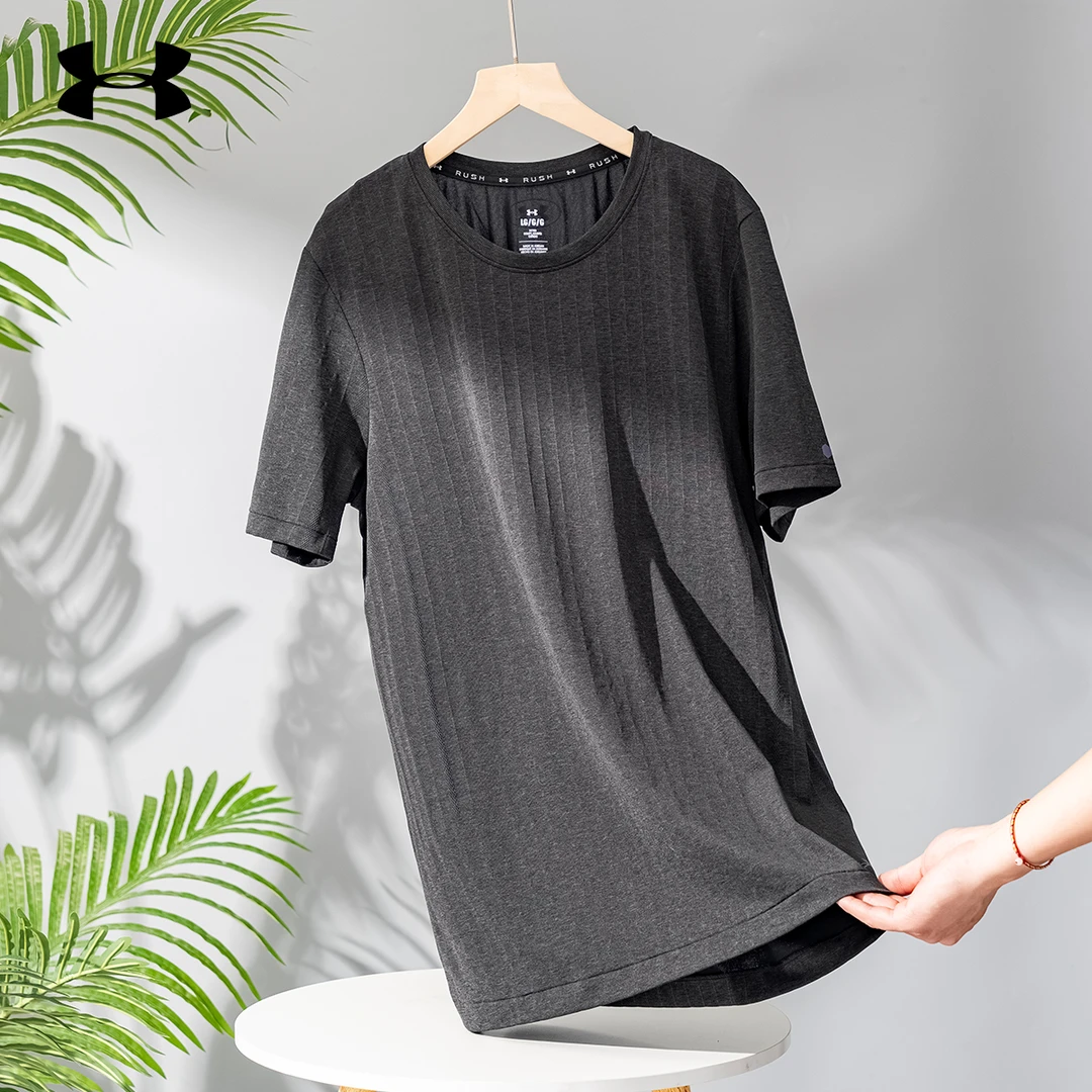 安德玛男子春夏新款RUSH Seamless透气休闲运动T恤衫半袖 1373724