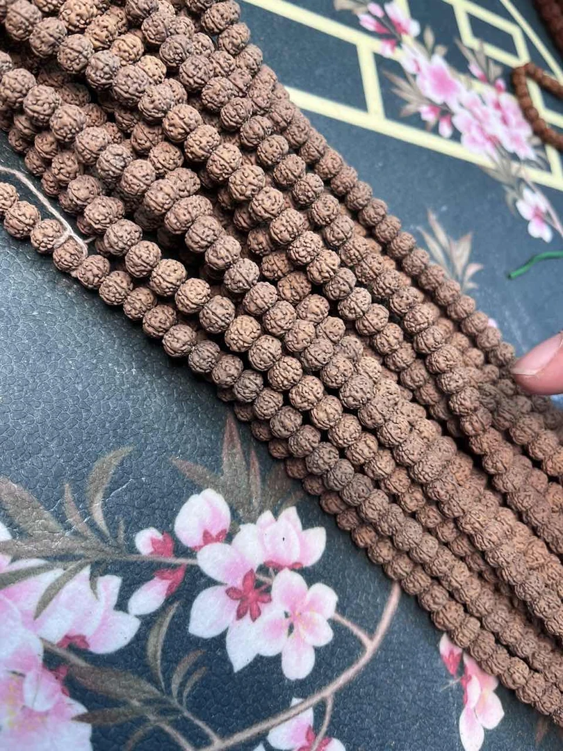 文玩灰皮一代老树王尺寸9+