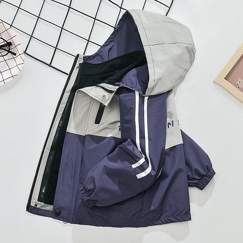 儿童冲锋衣外套秋冬2025新款三合一可拆卸童装男童秋装连帽