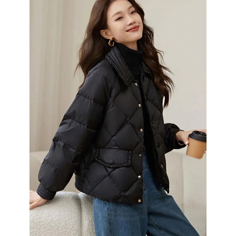 清廷心小香风轻薄羽绒服服女2023冬季新款翻领设计感气质显瘦保暖