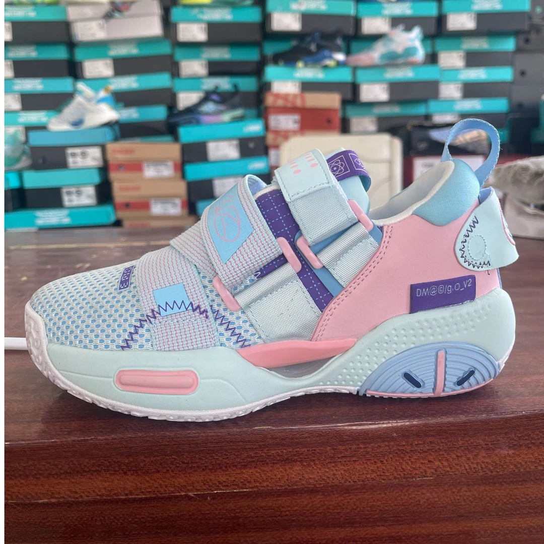 实战水泥地超轻战篮球鞋会响高品质夜光高颜值户外帅气时尚版