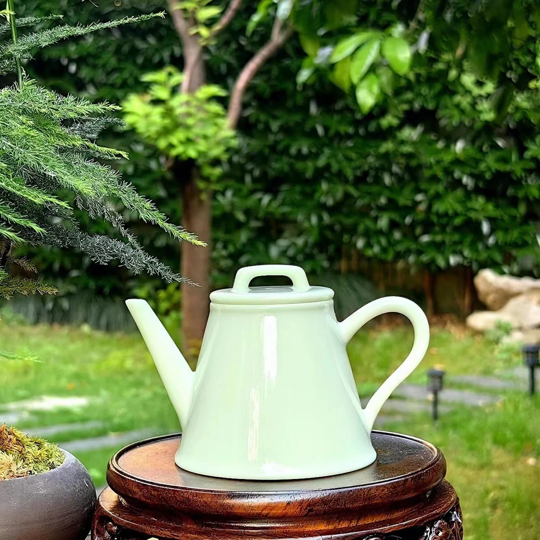 陈旭底款，德化瓷，醒泉，（绿）150cc