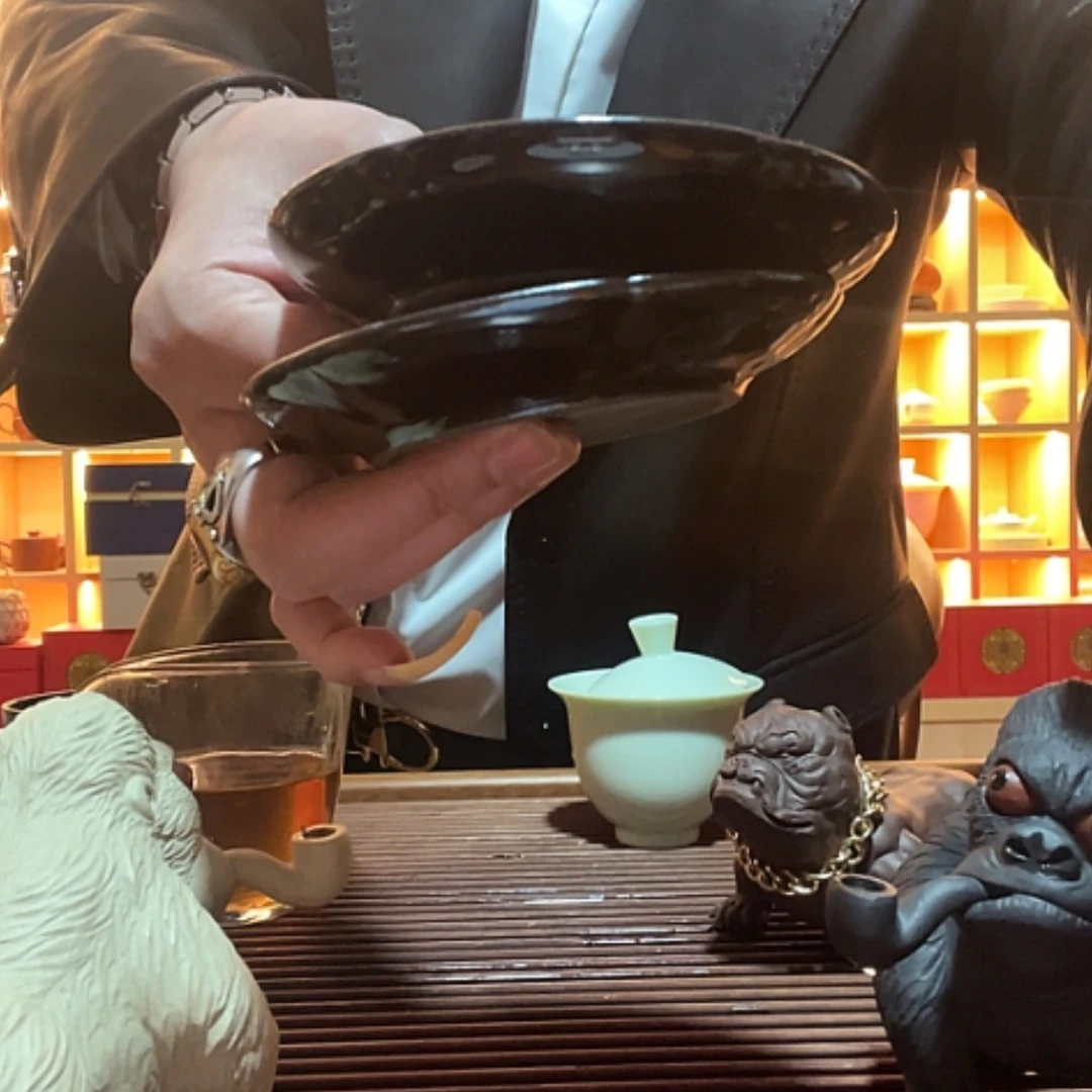 【闪购商品】玻璃茶宠痞**