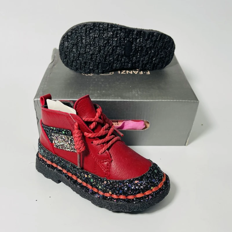 范范仔实体店皮面加绒冬季防寒帅气大红靴子舒适高货便宜清仓处理