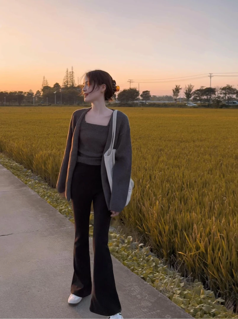 2025入秋新款一整套女慵懒风针织开衫背心套装女搭配休闲裤三件套