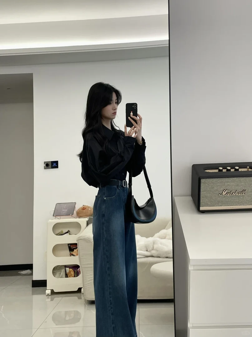 2024新款入秋一整套女高级感黑色衬衫上衣女时尚百搭牛仔裤两件套