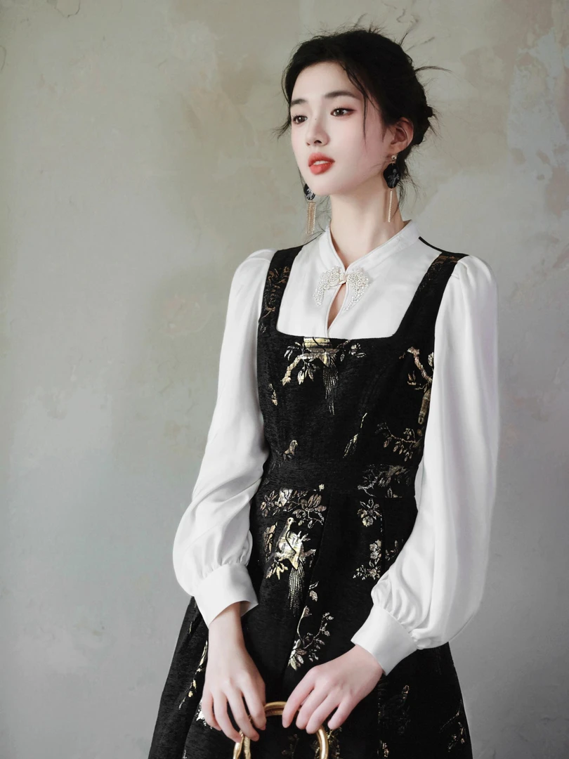 新中式黑色假两件连衣裙2024秋季新款显瘦收腰国风复古气质长裙子