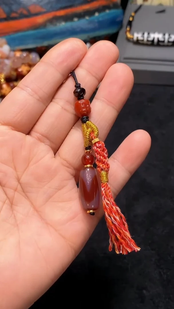 【闪购商品】玛瑙/玉髓手机挂件银S925镀金镶嵌红肉牙牙手机挂件
