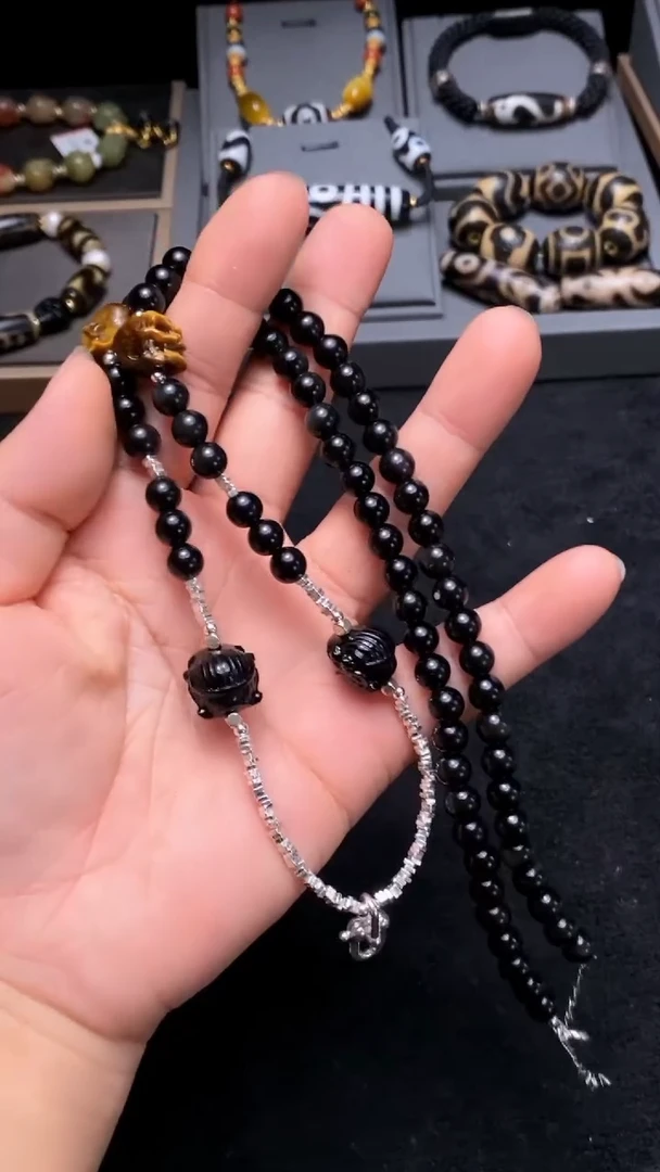 【闪购商品】玛瑙/玉髓项链未镶嵌绒布