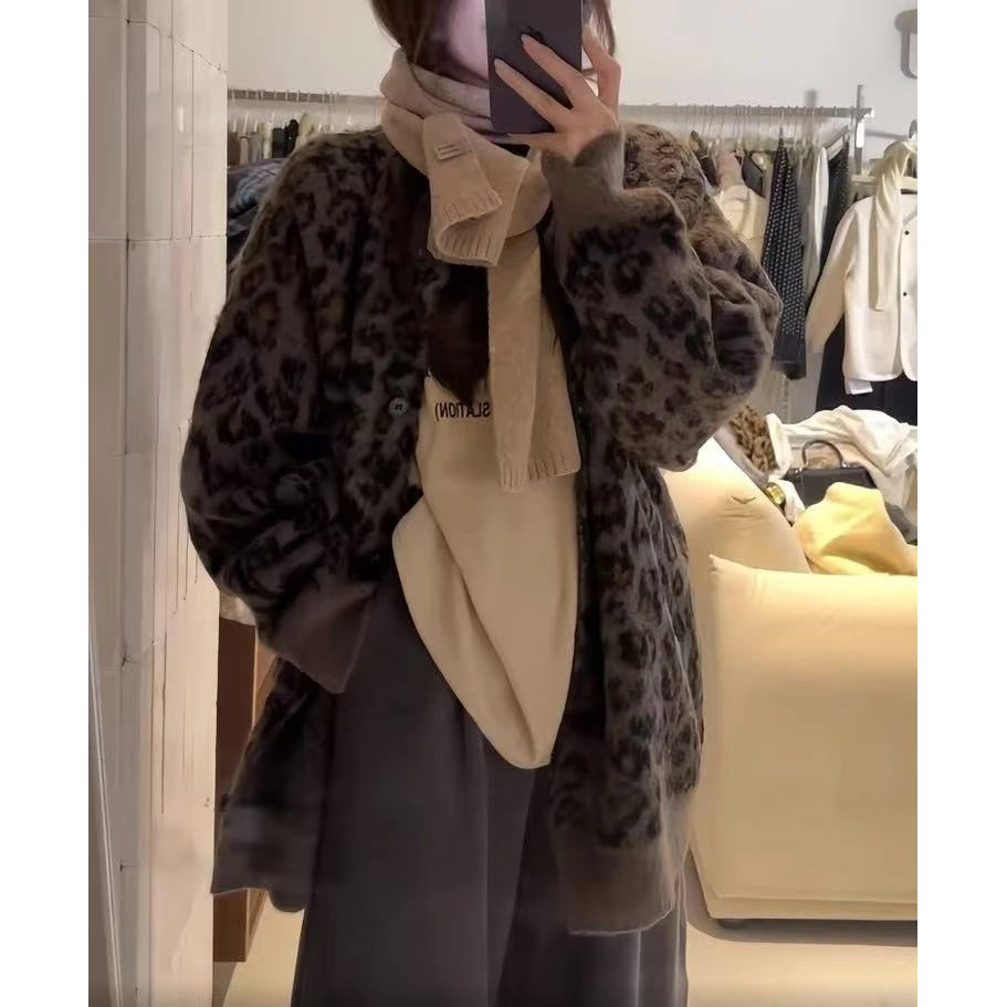 复古豹纹保暖毛衣外套女秋冬慵懒风宽松中长款小众针织开衫长袖