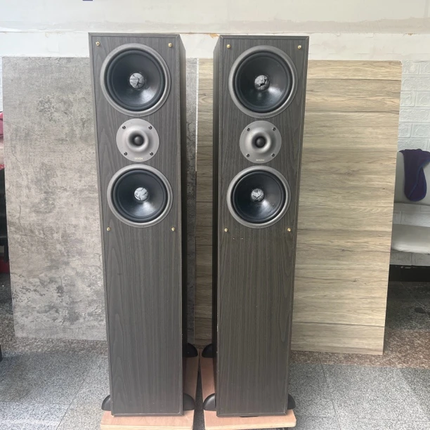 天龙SC-D3000侧10寸发烧 音箱，不包邮