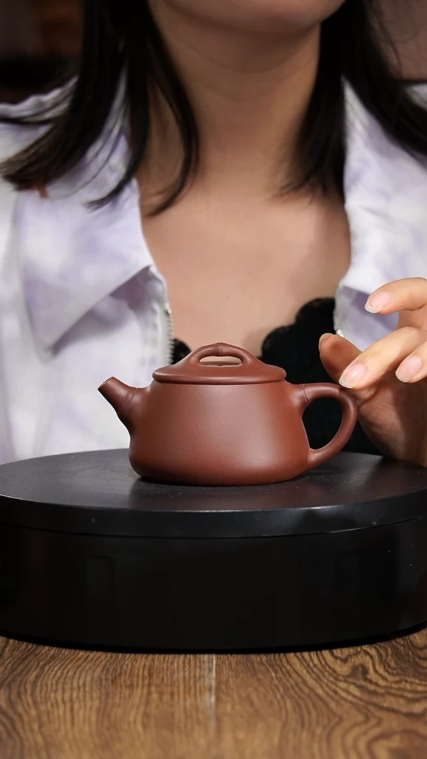 【闪购商品】宜兴原矿紫砂壶茶壶150C