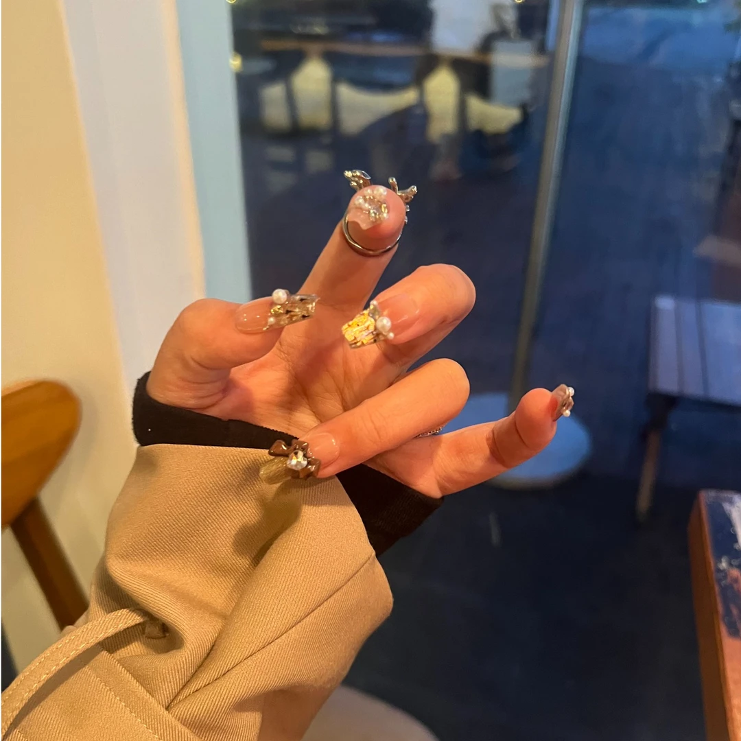 圣诞节12片礼盒款圣诞浪漫礼物穿戴甲女神必备款