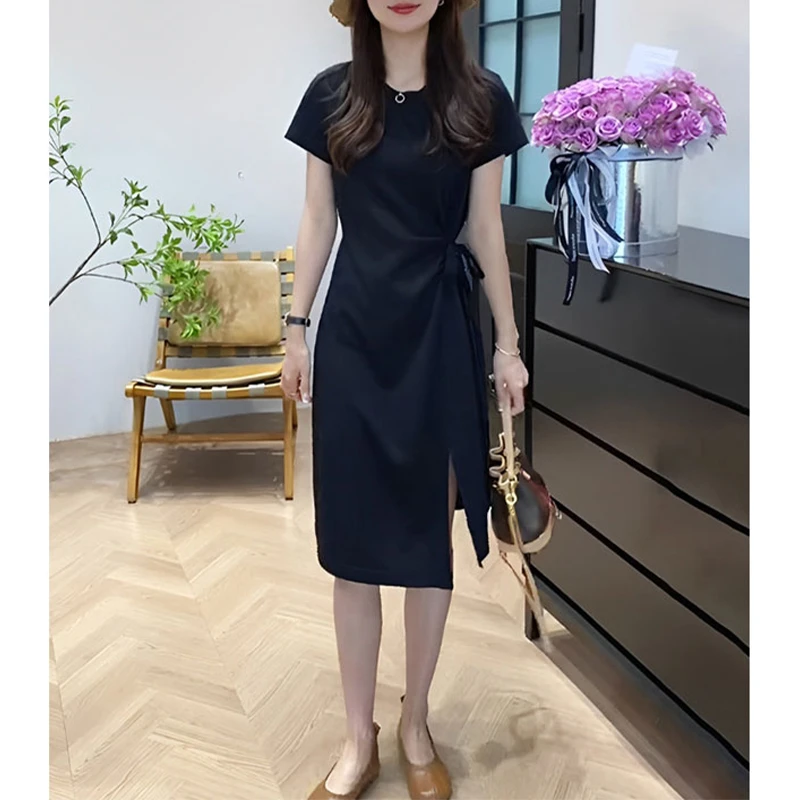 优雅高级气质百搭收腰连衣裙2025夏宝藏衣橱上新赫本风时尚中长裙