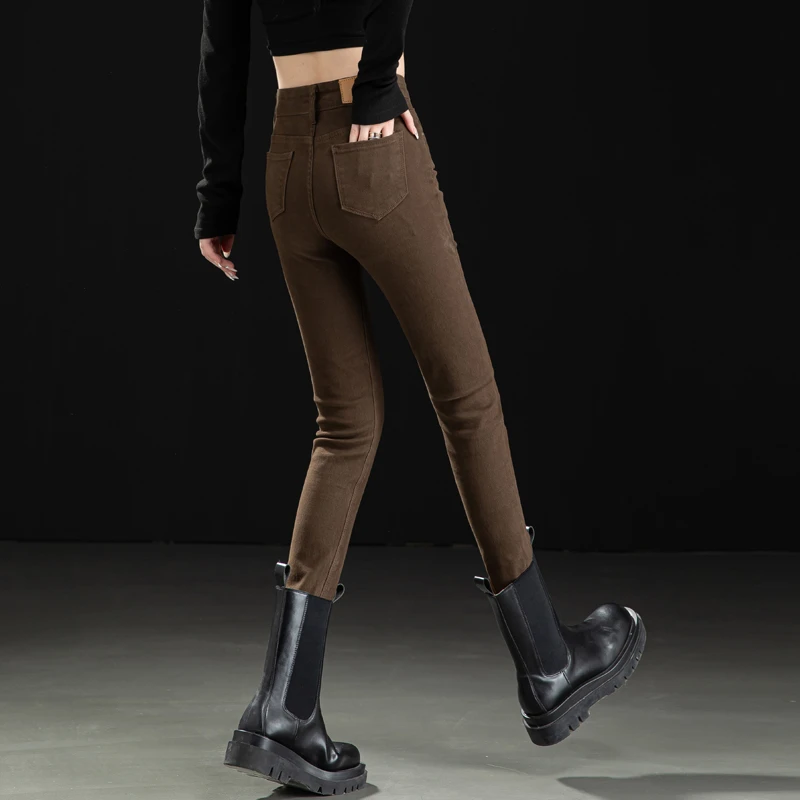 咖色牛仔裤2025年新款女紧身显瘦小脚裤高腰铅笔裤女秋季新款裤子