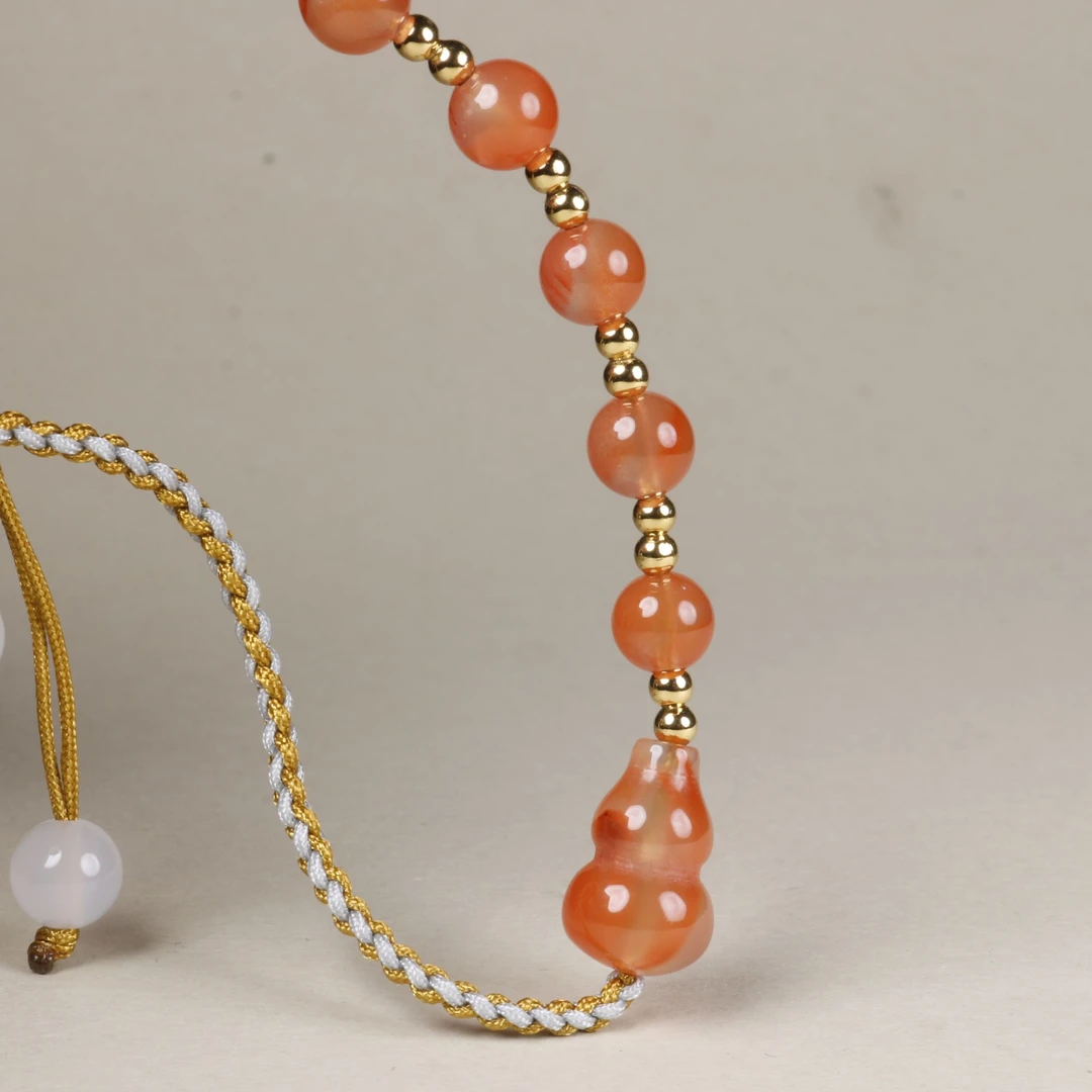 【汪氏精品】南红精致小葫芦手串 多样性发其一