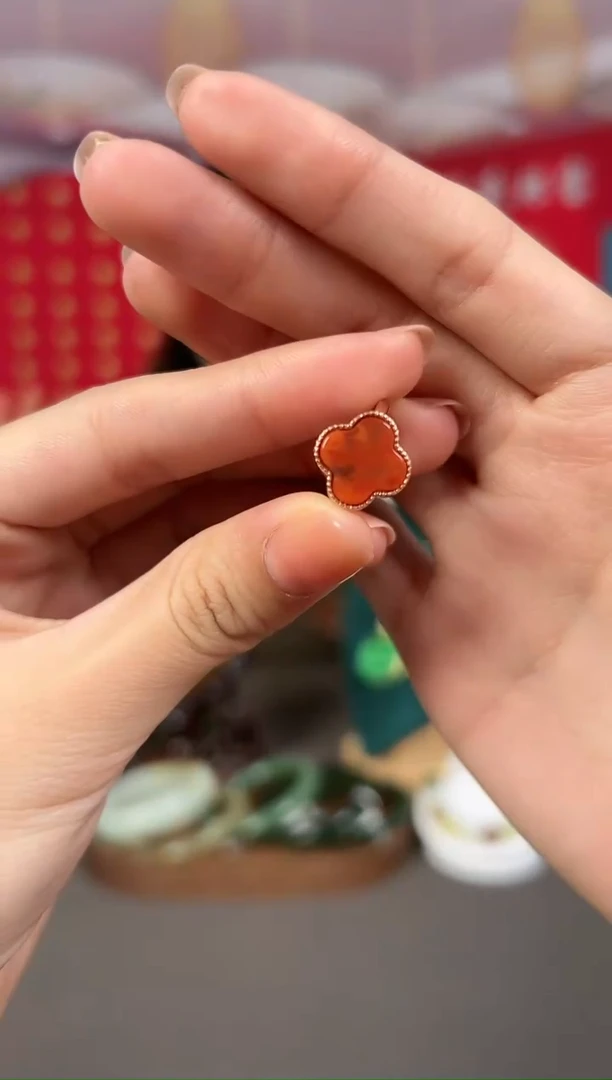 【闪购商品】南红玛瑙x44-银S925镶嵌戒指 多样性发货发其一